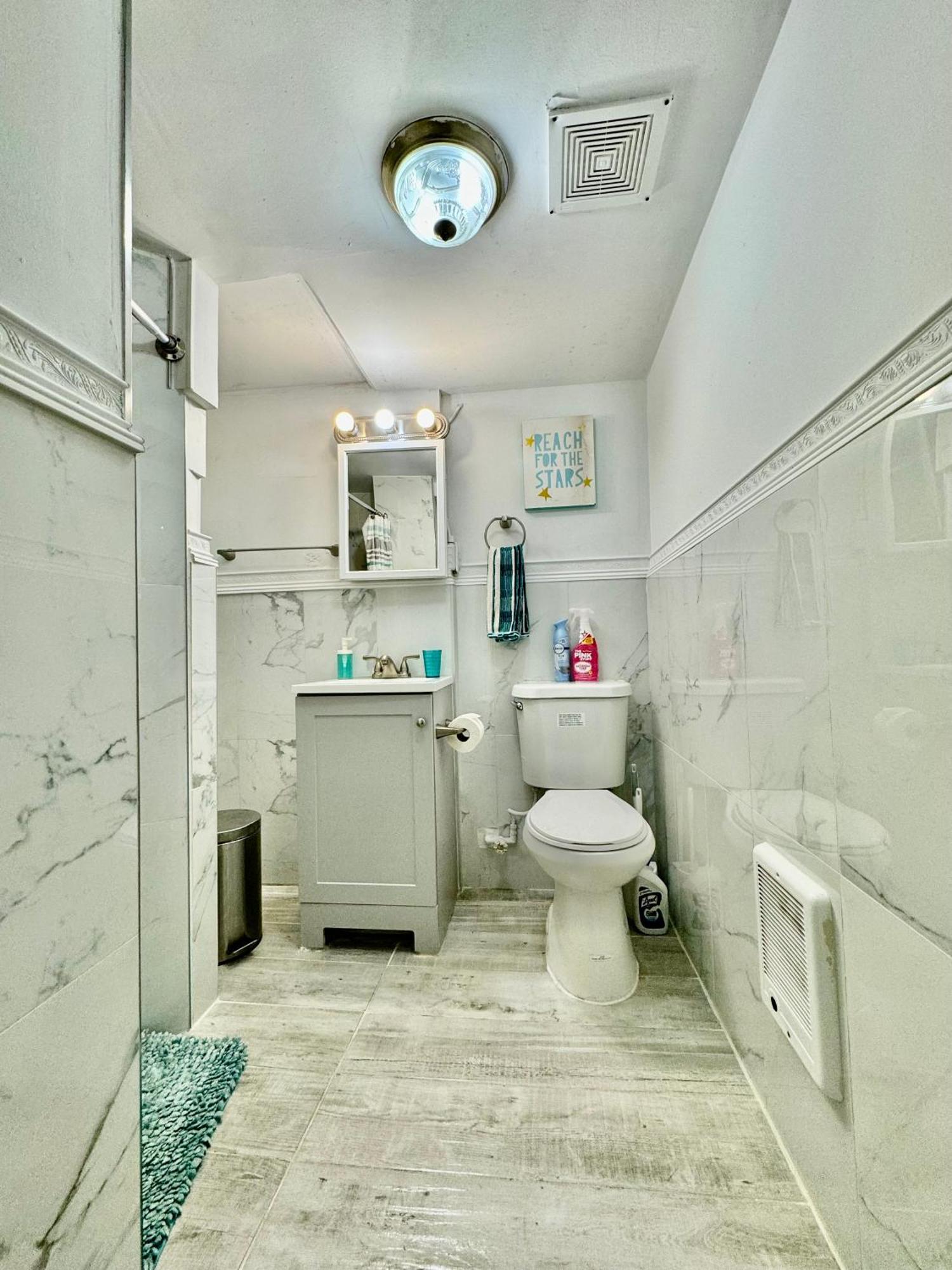 Cozy Private Room With Shared Bathroom On The 1St Floor - Conveniently Located Near Seatac Airport And Downtown Seattle Zewnętrze zdjęcie